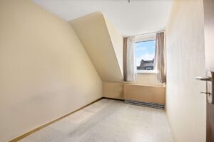 Schlafzimmer II