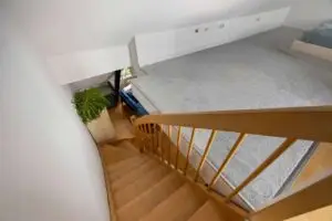 Treppe Spitzboden/ DG