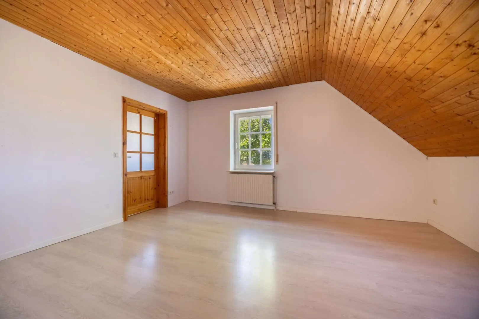 Zimmer vorne links