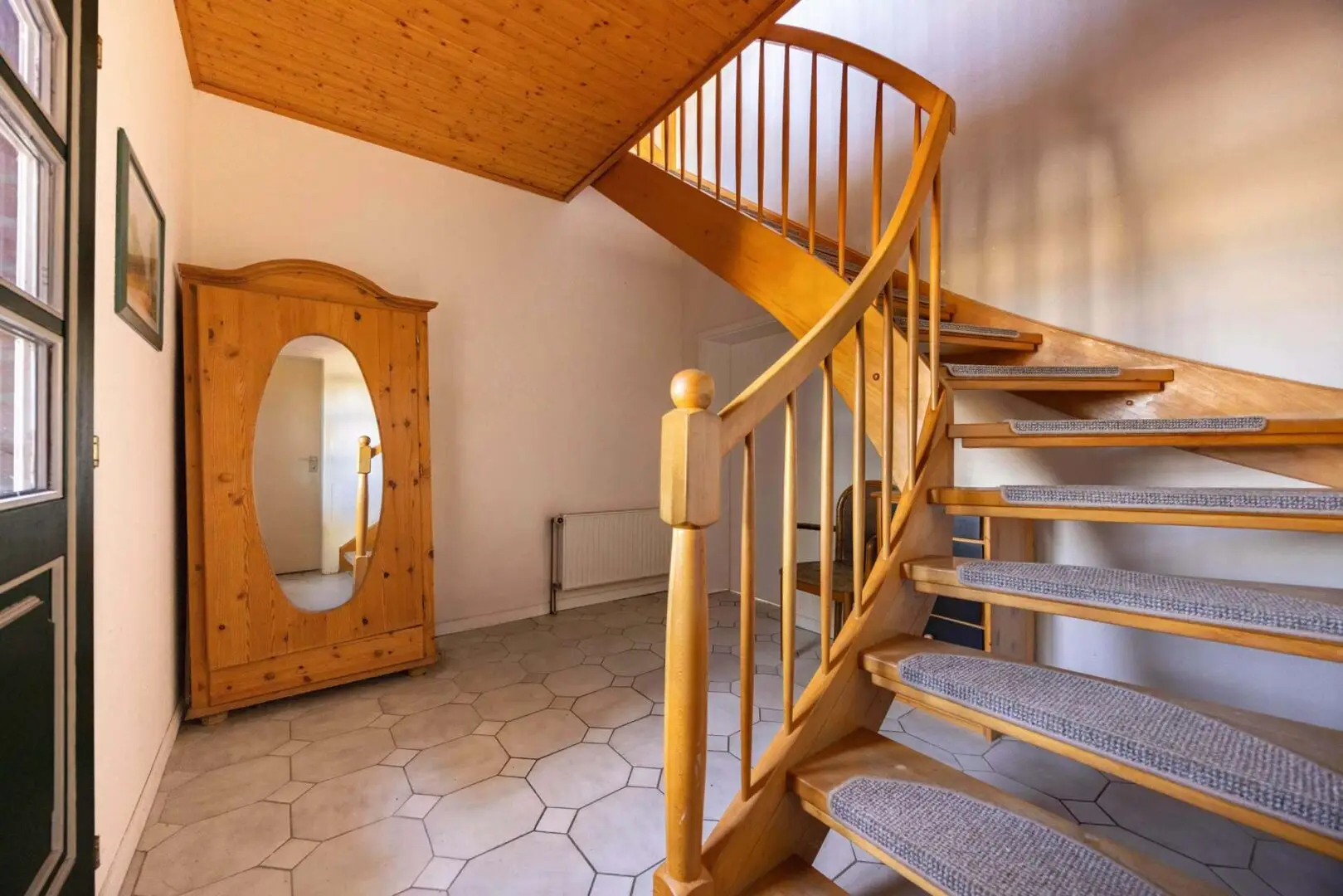 Flur/Treppe OG
