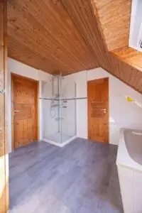 Badezimmer OG