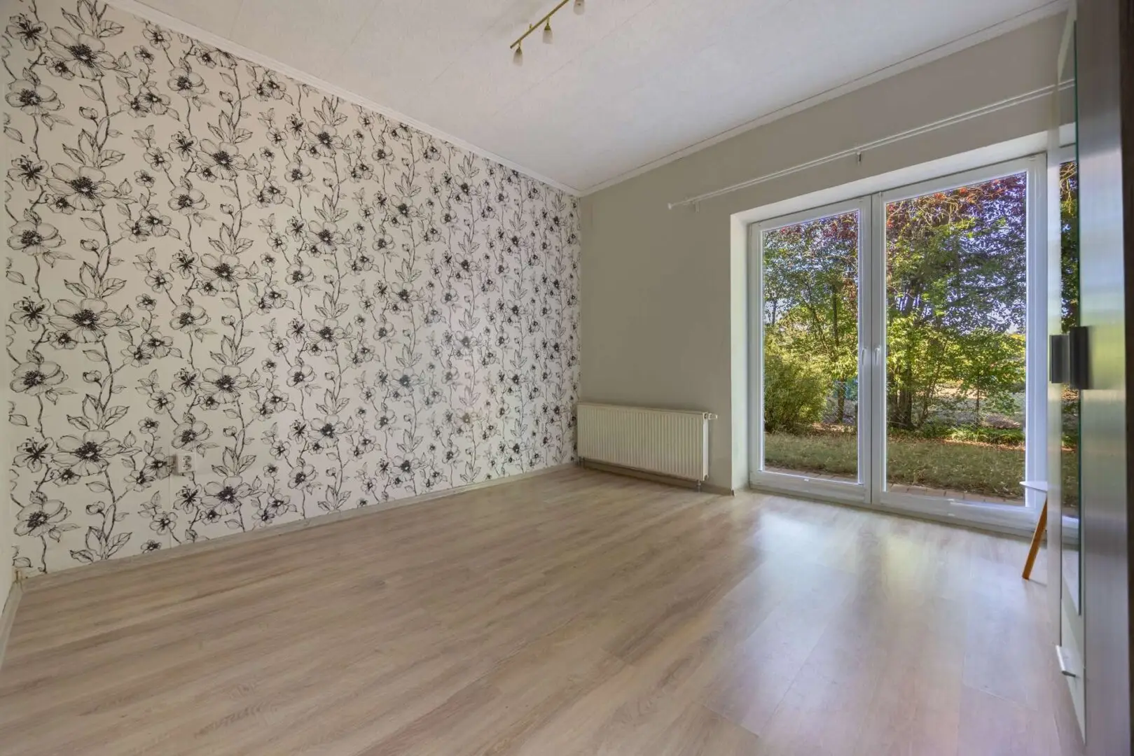 Zimmer EG