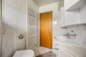 Badezimmer EG