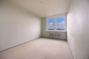 Zimmer 2 UG