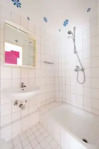Badezimmer EG
