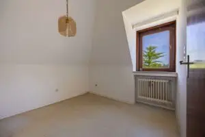 Schlafzimmer DG