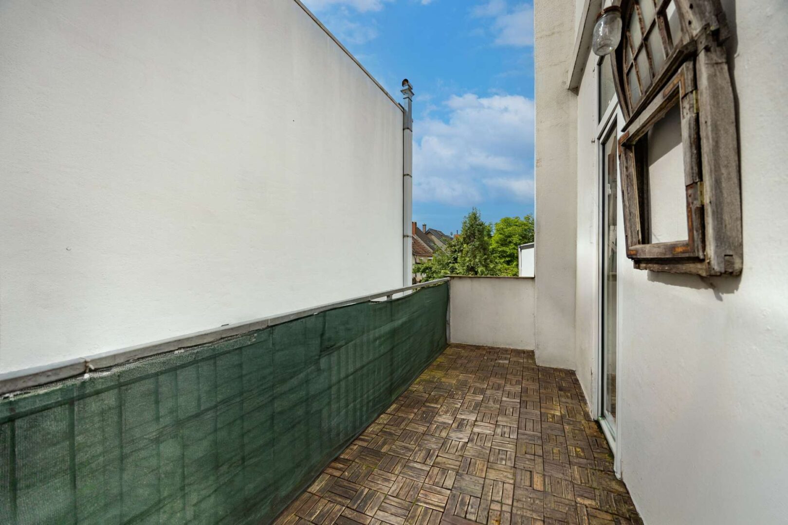 Balkon 1 OG