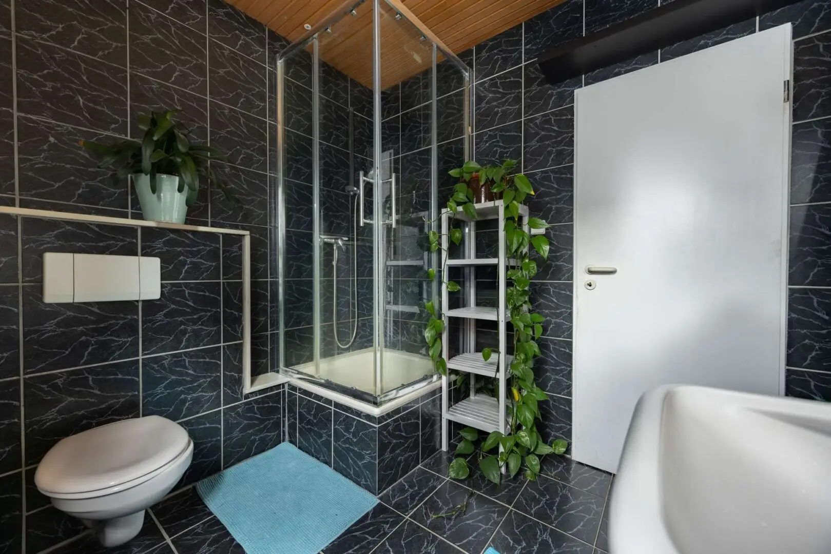 Badezimmer DG