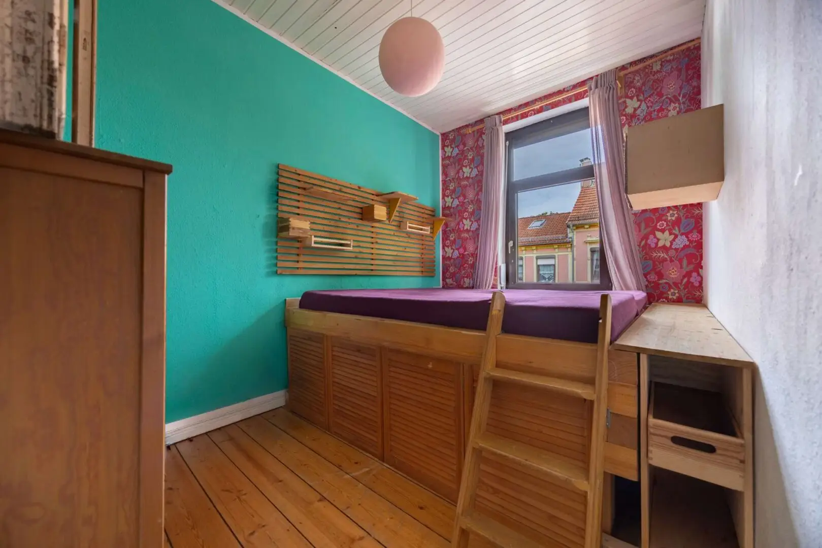 Schlafzimmer 1 OG